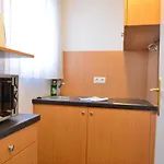 All-In Longterm Cozy Studio - Free Parkingcard For 21 District